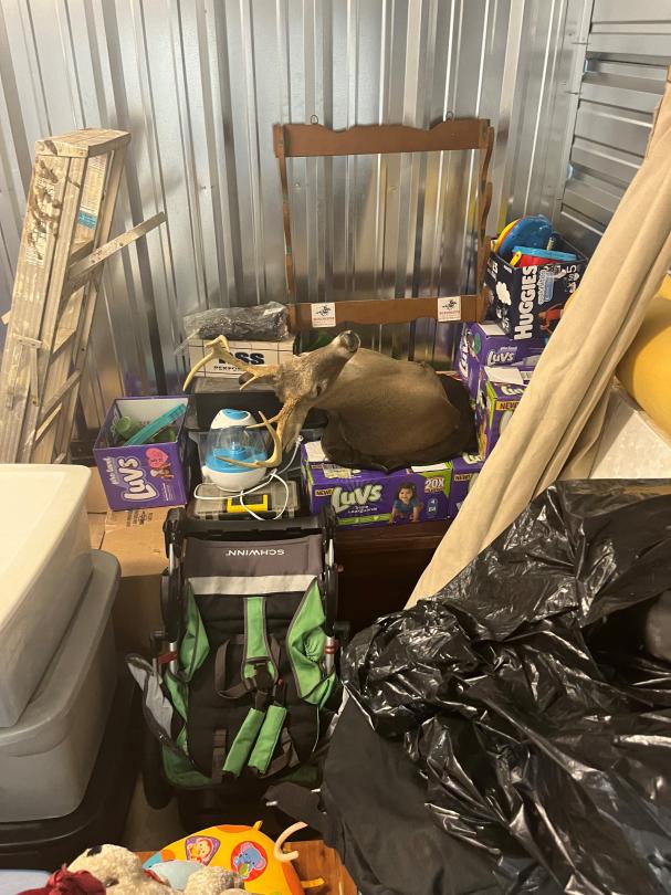 Storage Unit Auction in Tupelo , MS at Storage Max Tupelo ends on